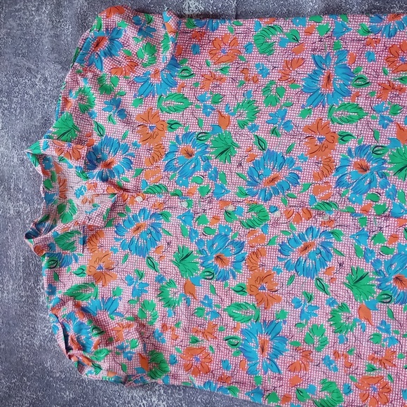 Vintage 80s Floral Pattern Button-Up Shirt - Picture 2 of 4